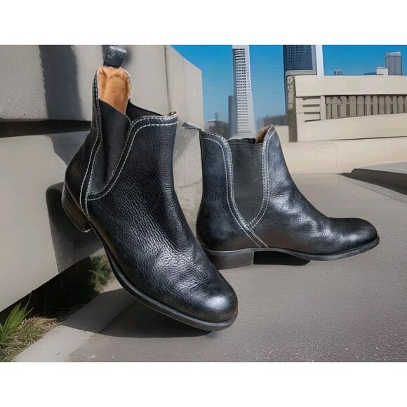 Antonio Melani Chelsea Boots Womens 6 Black Pebbled Italian Leather Ankle Bootie - Picture 1 of 14
